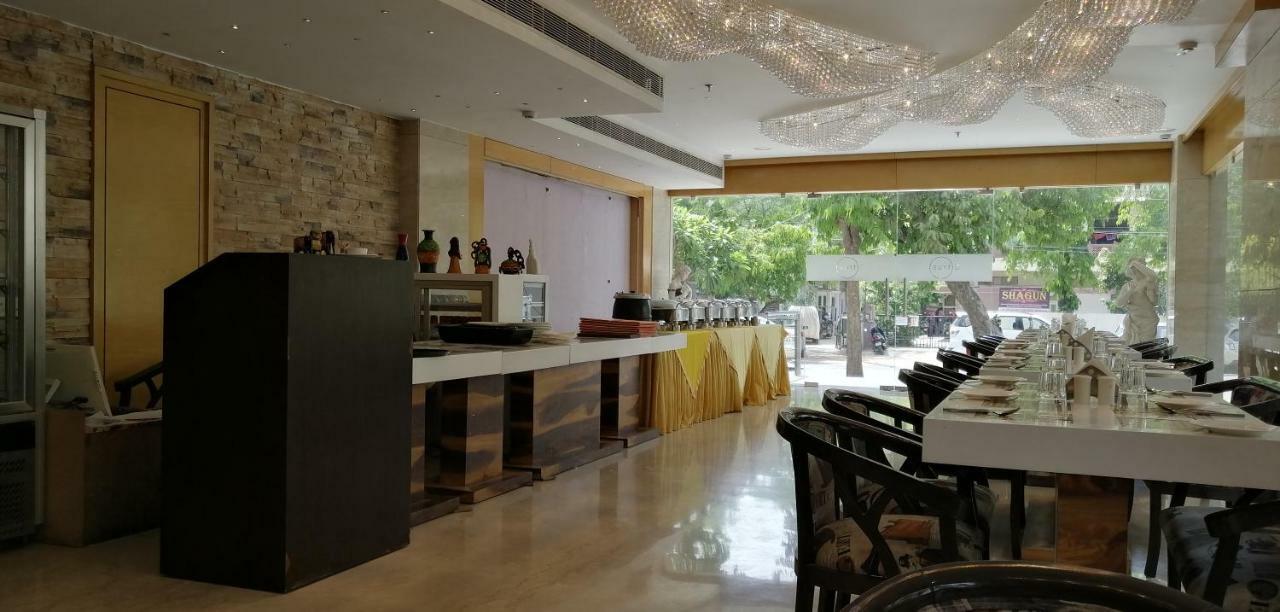 Kyriad Hotel Jaipur By Othpl Екстериор снимка