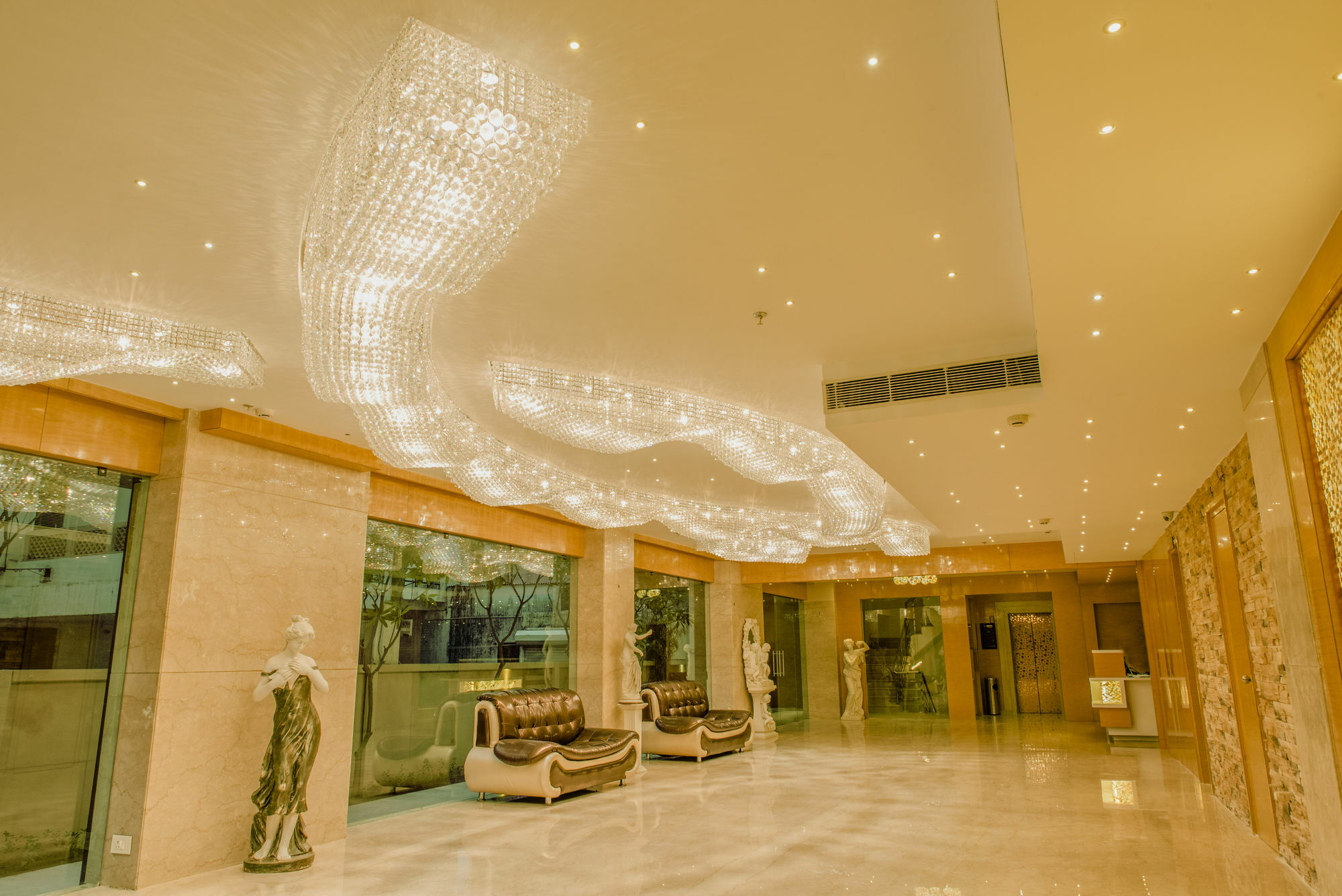 Kyriad Hotel Jaipur By Othpl Екстериор снимка